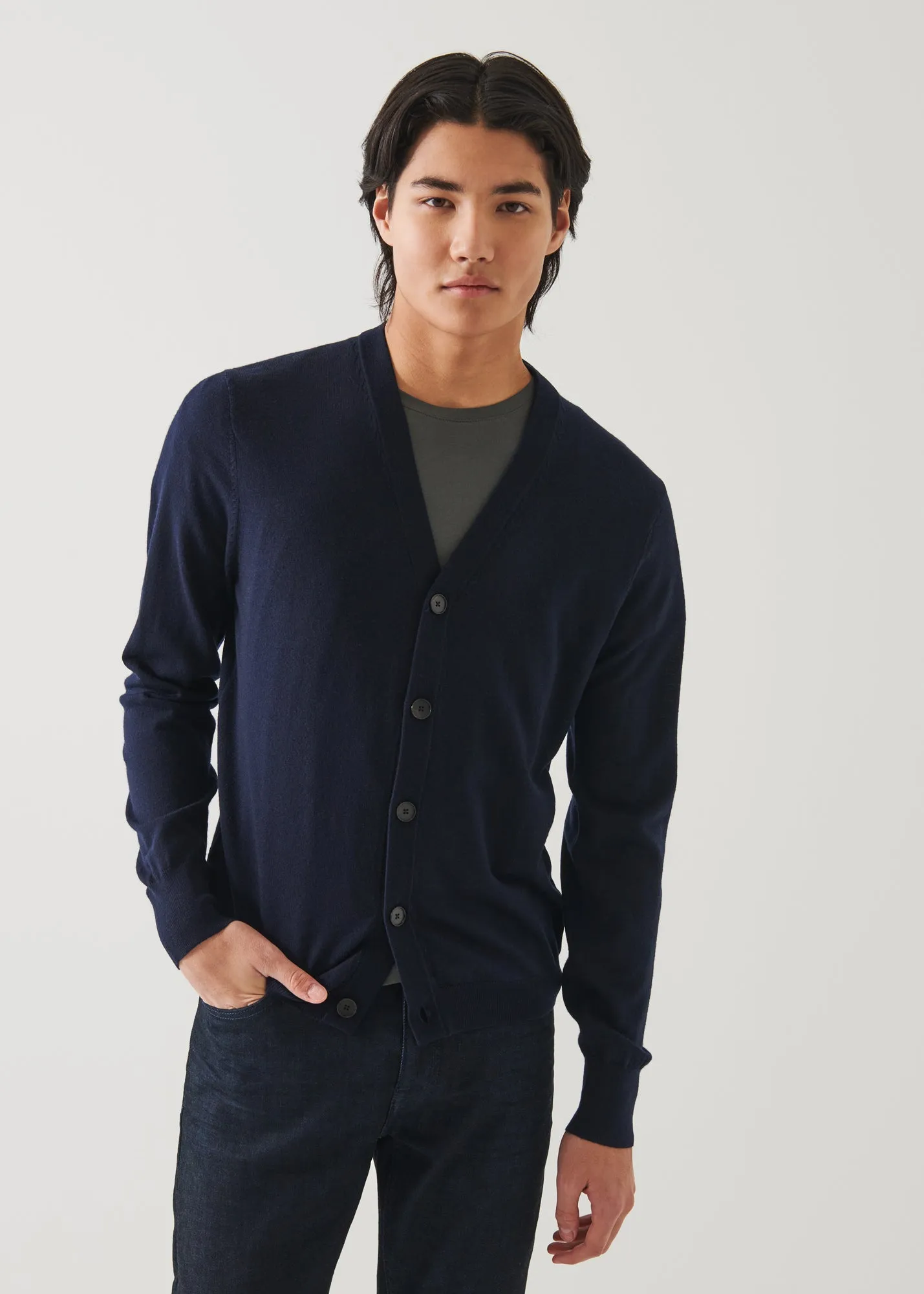 EXTRA-FINE MERINO CARDIGAN