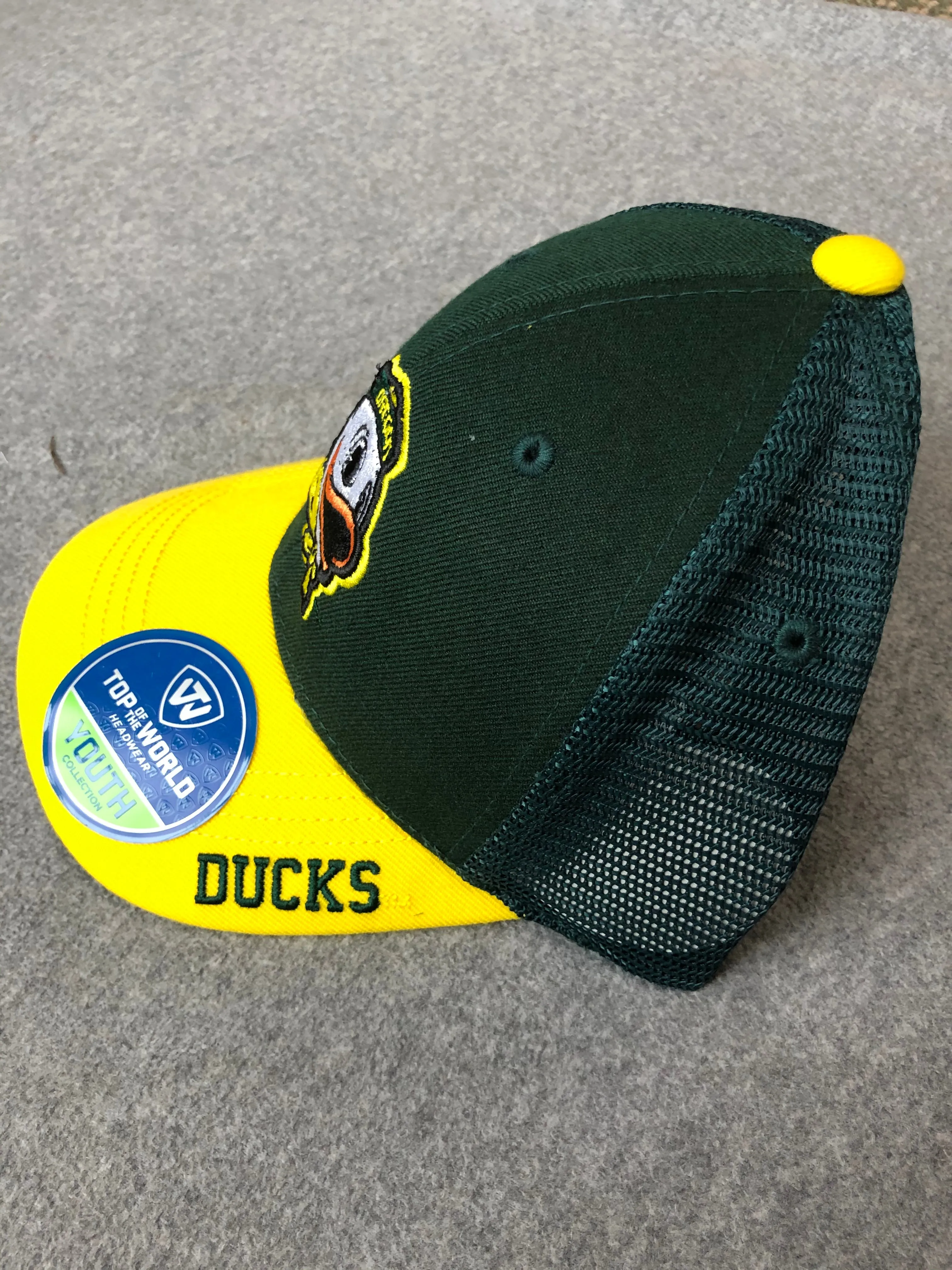 Green Youth Oregon Ducks Hat With Logo