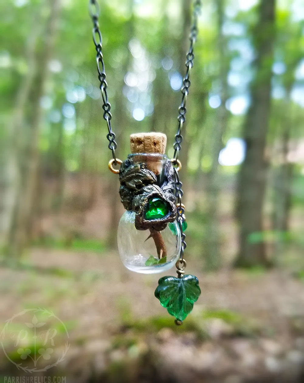 Heartbeat of the Forest ~ Vessel Amulet