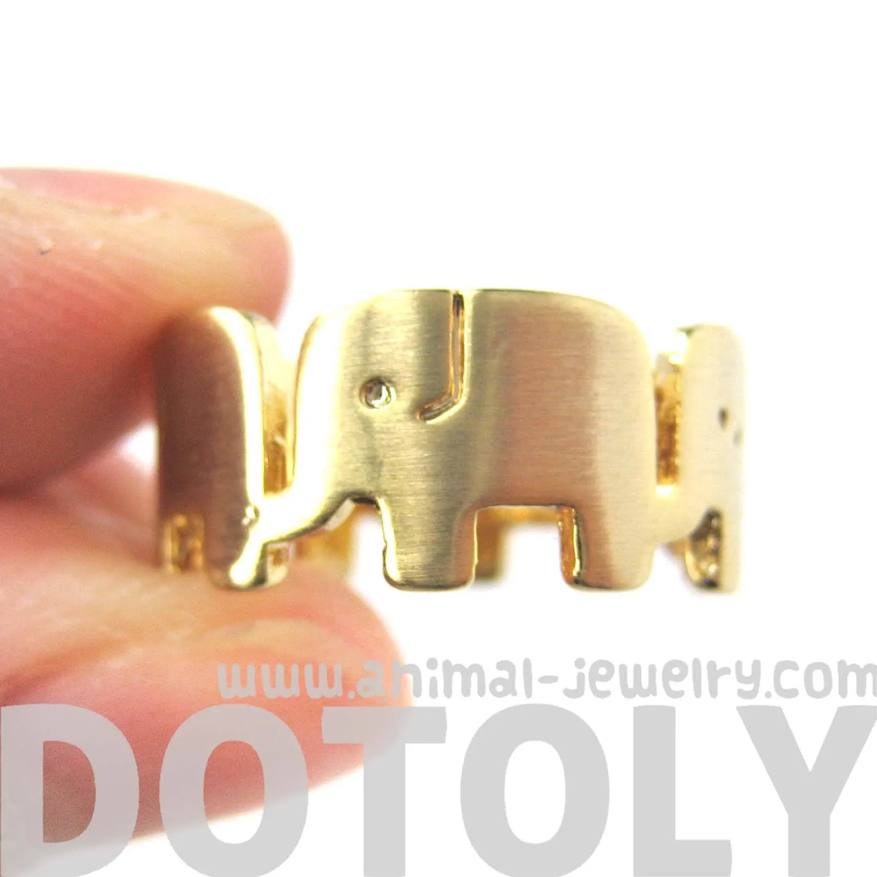 Simple Elephant Family Parade Animal Ring in Gold - US Size 6 to 8 Available