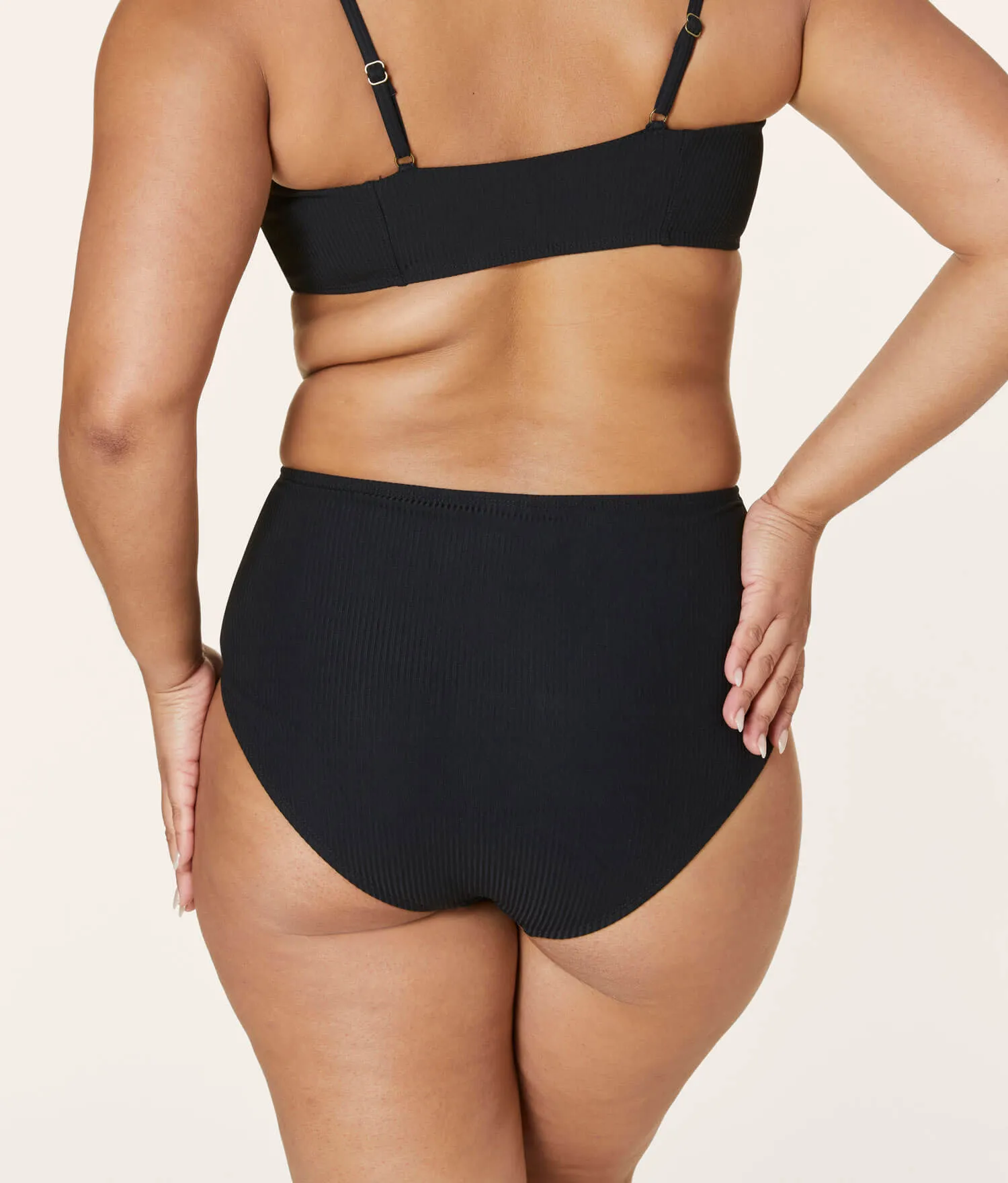 The High - Waisted - Cheeky - Bottom  - Ribbed - Black