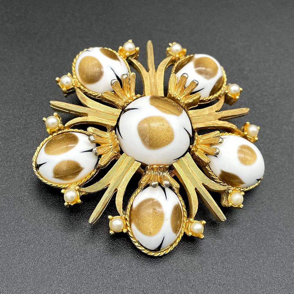 【USA輸入】 ヴィンテージ CATHE ホワイト フラワー カボション ブローチ/Vintage CATHE White Flower Cabochon Brooch