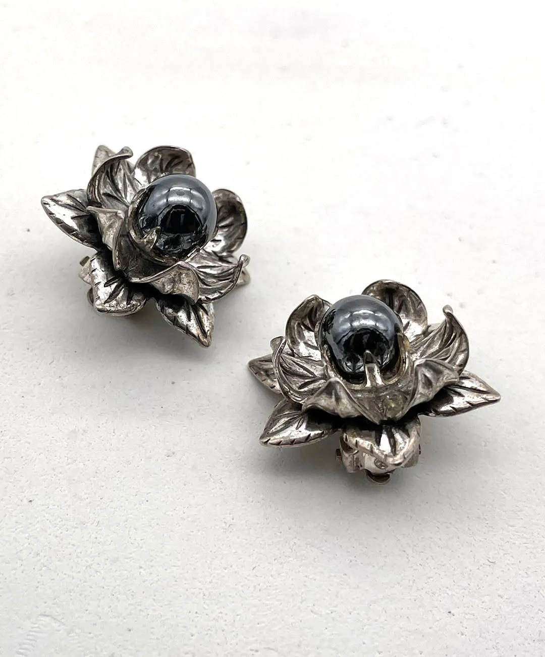 【USA輸入】ヴィンテージ スターリングシルバー フラワー カボション イヤリング/Vintage Sterling Flower Cabochon Clip On Earrings