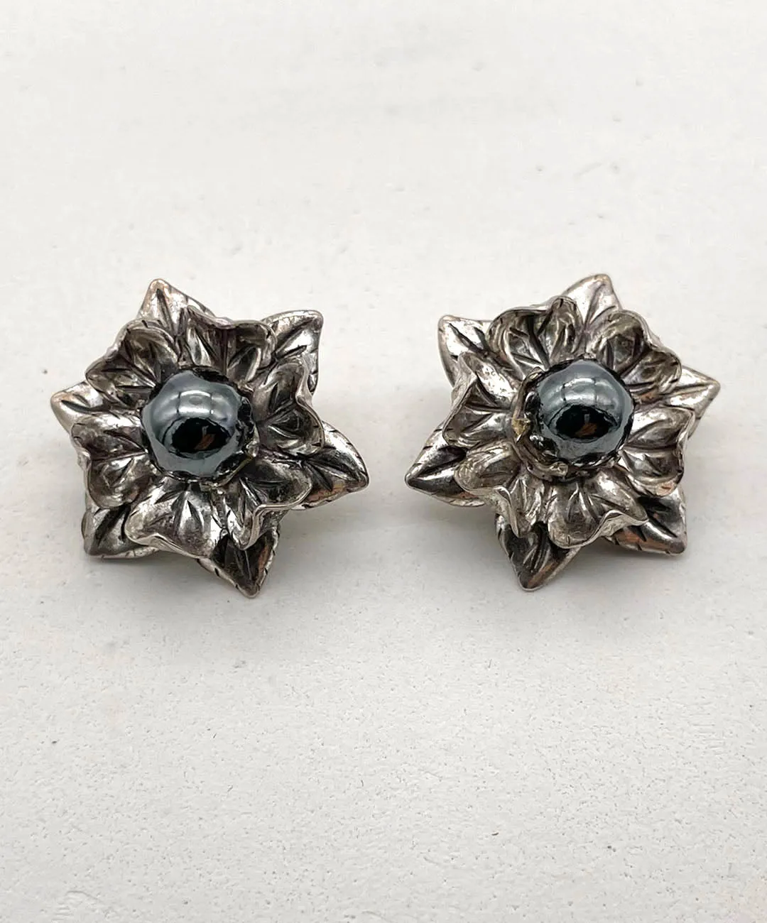 【USA輸入】ヴィンテージ スターリングシルバー フラワー カボション イヤリング/Vintage Sterling Flower Cabochon Clip On Earrings