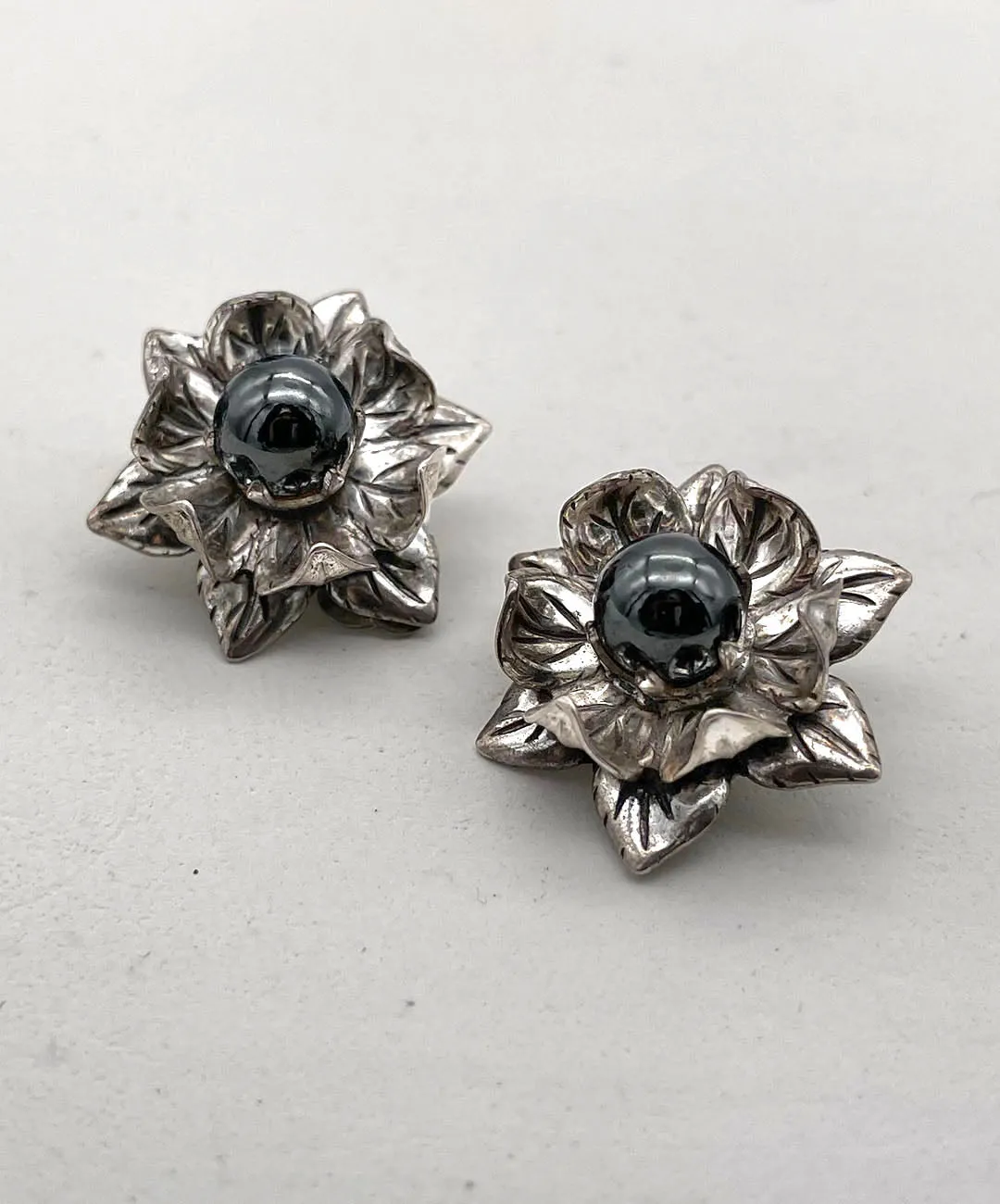 【USA輸入】ヴィンテージ スターリングシルバー フラワー カボション イヤリング/Vintage Sterling Flower Cabochon Clip On Earrings