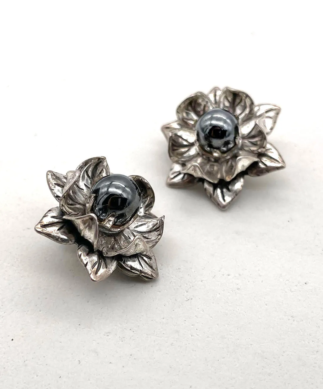 【USA輸入】ヴィンテージ スターリングシルバー フラワー カボション イヤリング/Vintage Sterling Flower Cabochon Clip On Earrings