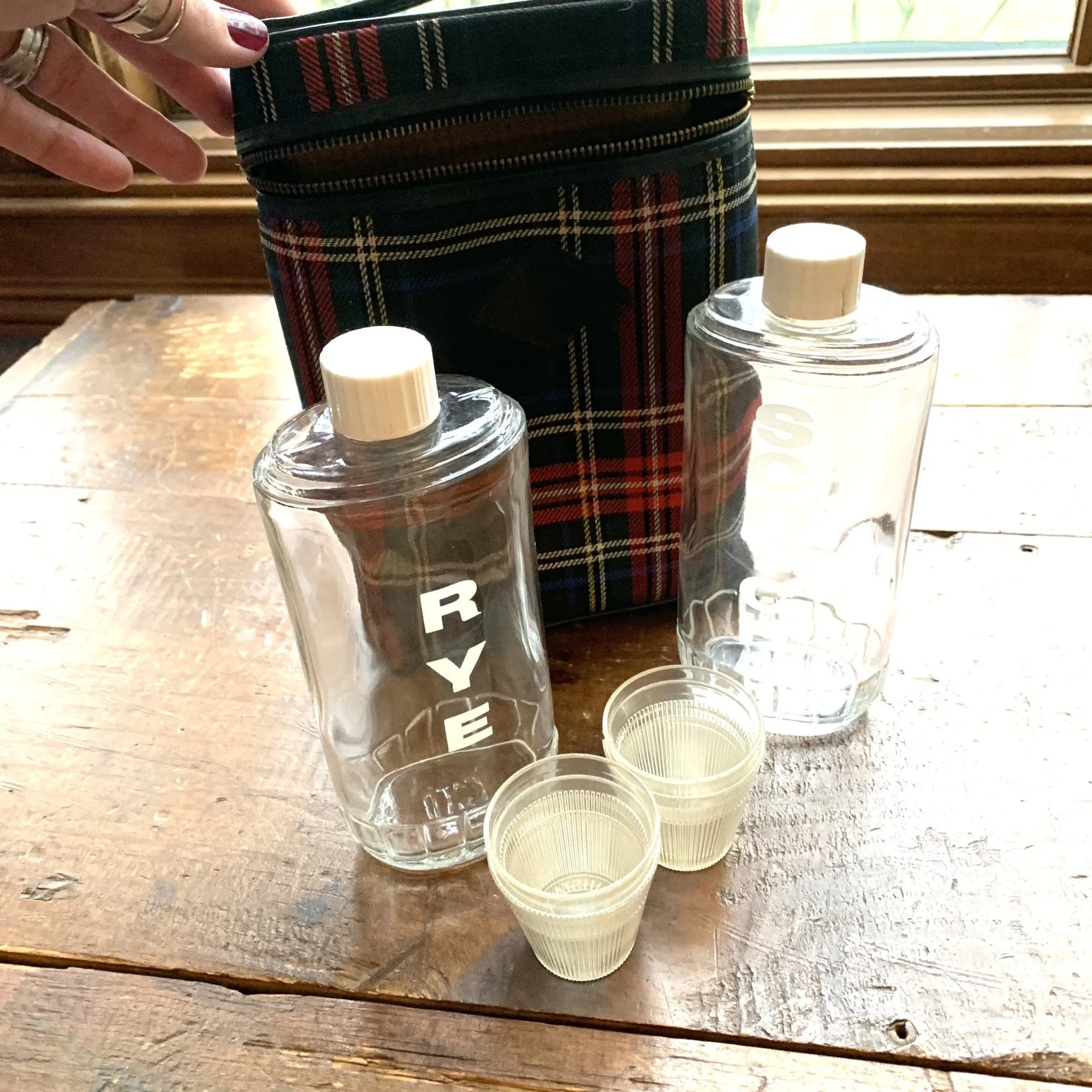 Vintage Red Plaid Portable Travel Bar. Rye and Scotch Decanters. Vintage Barware. Gift for Him.