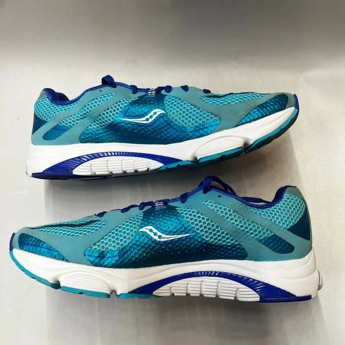 Women's Saucony ProGrid Mirage 3 Running Shoe Blue/White Size 11M Preowned